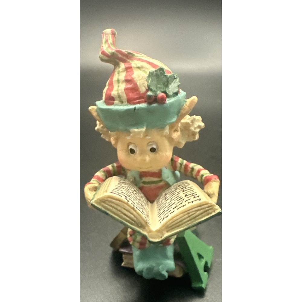 Vintage 1992 Enesco Snippit Elf Sandi Zimnicki 832863 The North Pole Village Rea